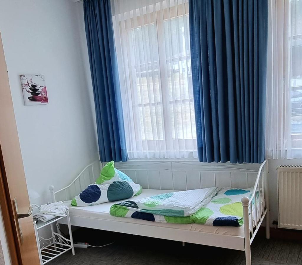 באד אלסטר Gasthof Landhaus Adorf מראה חיצוני תמונה